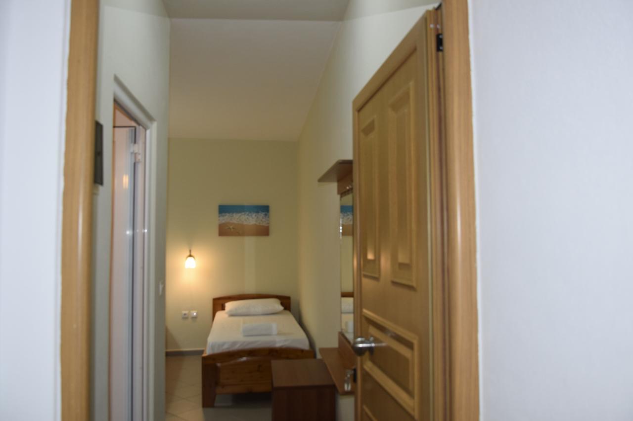 הימארה Zotos Apartment מראה חיצוני תמונה